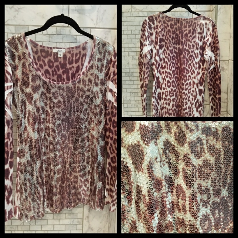 Sequined Leopard Print Tee
